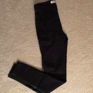 A & F leggings